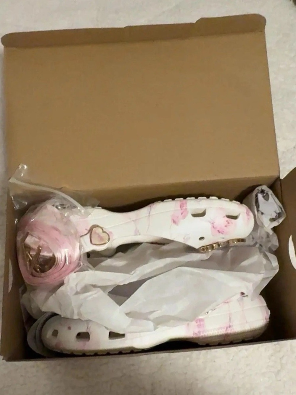 LOVESHACKFANCY x CROCS Romantic Rose Pink Floral Ribbon Mary Jane Ballet Flats 9 - Picture 5 of 15